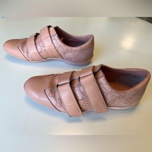 Gucci peach pink Velcro trainers size 35 1/2